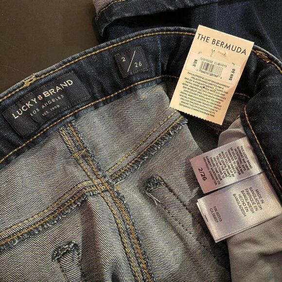 Lucky Brand Women's Blue Denim Bermuda Shorts - Size 2/26 - NWT - Picture 5 of 5